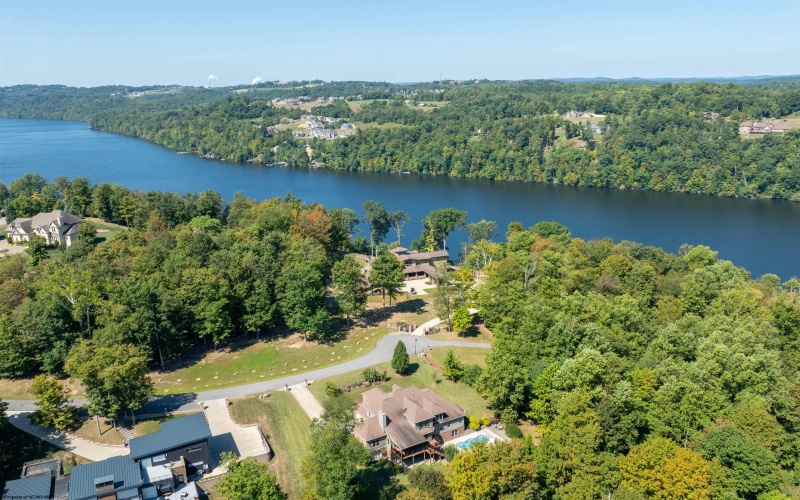 216 Mystic Drive, Morgantown, West Virginia 26508, 4 Bedrooms Bedrooms, 11 Rooms Rooms,4 BathroomsBathrooms,Single Family Detached,For Sale,Mystic,10163520