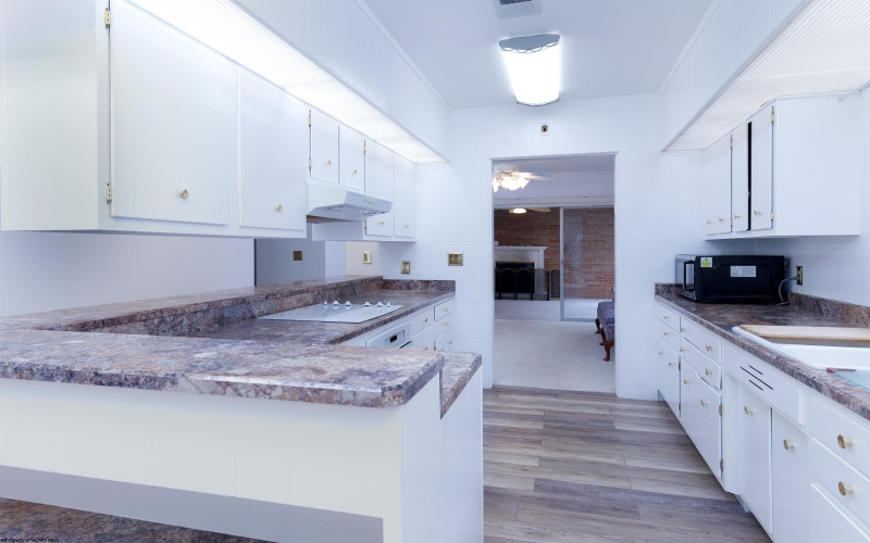 3574 Freedom Highway, Fairmont, West Virginia 26554, 3 Bedrooms Bedrooms, 13 Rooms Rooms,3 BathroomsBathrooms,Single Family Detached,For Sale,Freedom,10163534