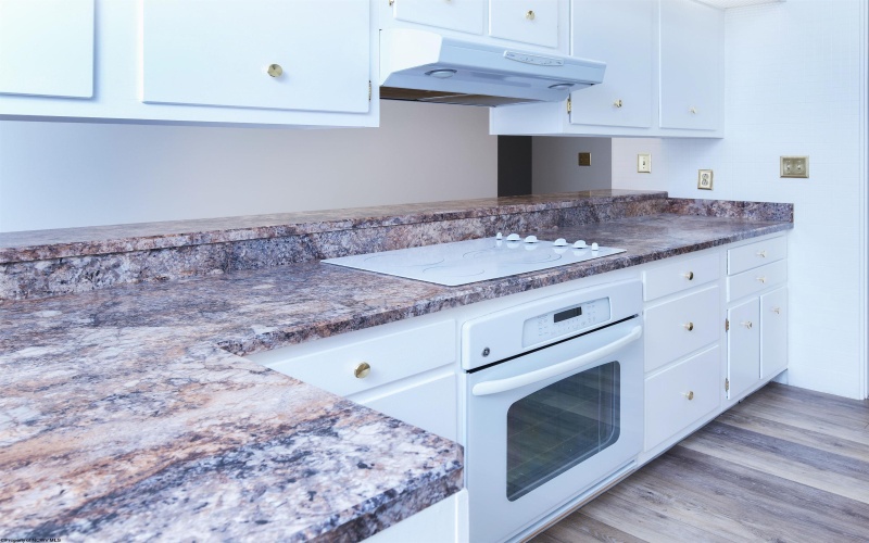 3574 Freedom Highway, Fairmont, West Virginia 26554, 3 Bedrooms Bedrooms, 13 Rooms Rooms,3 BathroomsBathrooms,Single Family Detached,For Sale,Freedom,10163534