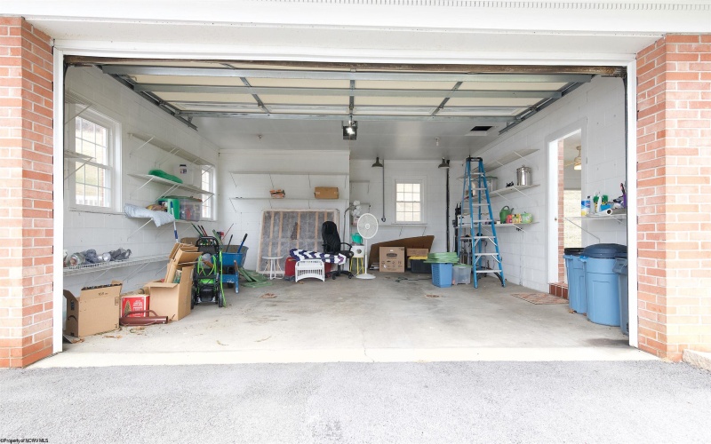 3574 Freedom Highway, Fairmont, West Virginia 26554, 3 Bedrooms Bedrooms, 13 Rooms Rooms,3 BathroomsBathrooms,Single Family Detached,For Sale,Freedom,10163534