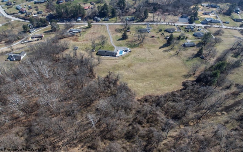 3574 Freedom Highway, Fairmont, West Virginia 26554, 3 Bedrooms Bedrooms, 13 Rooms Rooms,3 BathroomsBathrooms,Single Family Detached,For Sale,Freedom,10163534