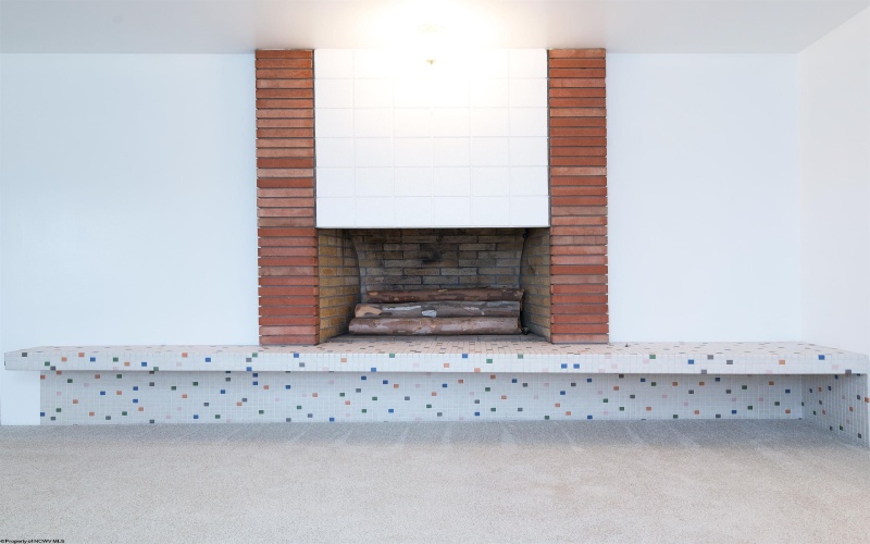 3574 Freedom Highway, Fairmont, West Virginia 26554, 3 Bedrooms Bedrooms, 13 Rooms Rooms,3 BathroomsBathrooms,Single Family Detached,For Sale,Freedom,10163534