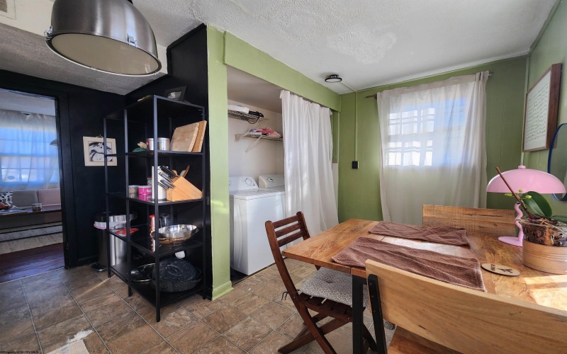 305 Riverview Avenue, Morgantown, West Virginia 26501, 2 Bedrooms Bedrooms, 5 Rooms Rooms,1 BathroomBathrooms,Single Family Detached,For Sale,Riverview,10163524 305 Riverview Avenue, Morgantown, West Virginia 26501, 2 Bedrooms Bedrooms, 5 Rooms Rooms,1 BathroomBathrooms,Single Family Detached,For Sale,Riverview,10163524