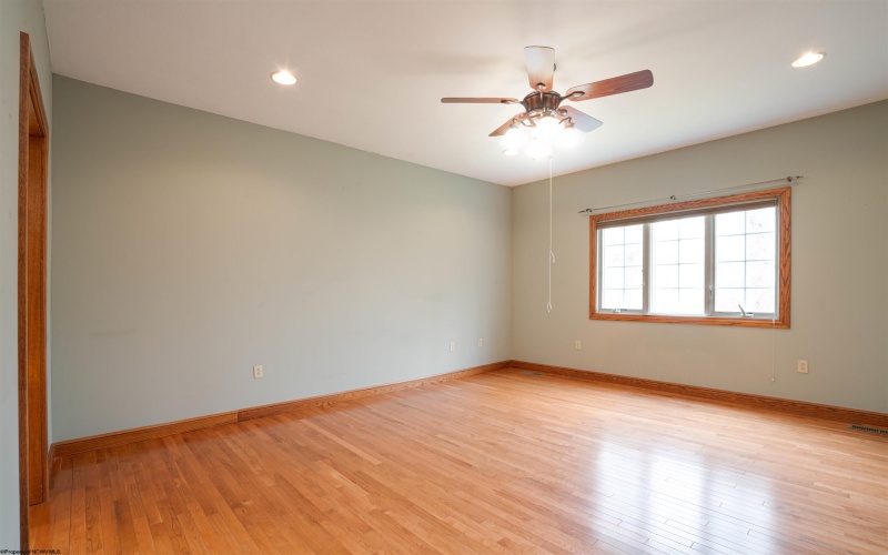 3 Red Sky Drive, Morgantown, West Virginia 26508, 3 Bedrooms Bedrooms, 5 Rooms Rooms,2 BathroomsBathrooms,Single Family Detached,For Sale,Red Sky,10163538