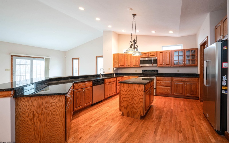 3 Red Sky Drive, Morgantown, West Virginia 26508, 3 Bedrooms Bedrooms, 5 Rooms Rooms,2 BathroomsBathrooms,Single Family Detached,For Sale,Red Sky,10163538