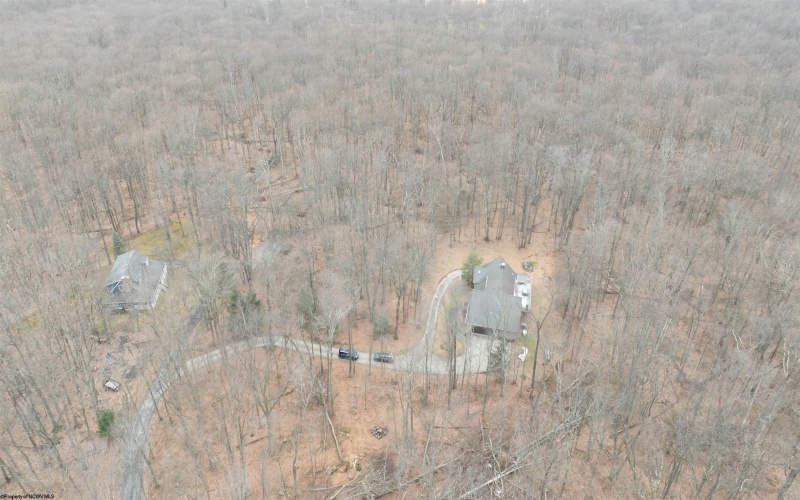 143 Hummingbird Lane, Morgantown, West Virginia 26508, 3 Bedrooms Bedrooms, 5 Rooms Rooms,3 BathroomsBathrooms,Single Family Detached,For Sale,Hummingbird,10163523