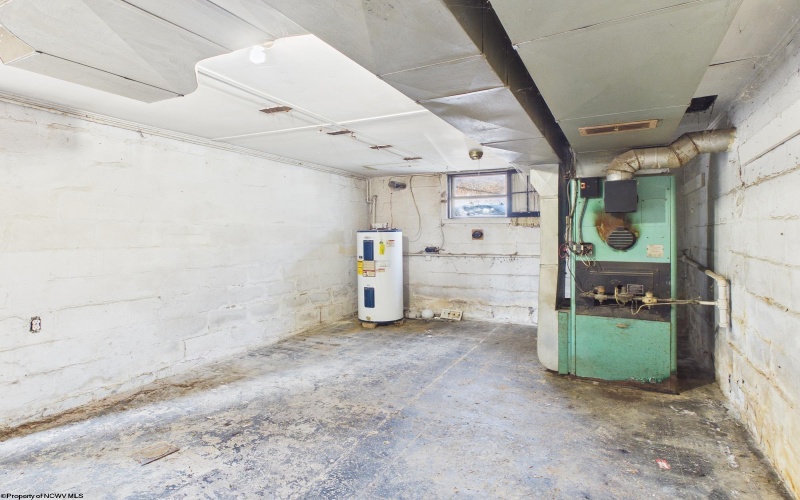 202 Hampton Road, Fairmont, West Virginia 26554, 1 Bedroom Bedrooms, 4 Rooms Rooms,1 BathroomBathrooms,Single Family Detached,For Sale,Hampton,10163510 202 Hampton Road, Fairmont, West Virginia 26554, 1 Bedroom Bedrooms, 4 Rooms Rooms,1 BathroomBathrooms,Single Family Detached,For Sale,Hampton,10163510