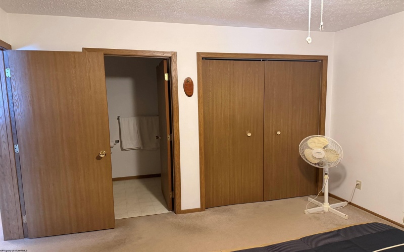 1 Crescent Street, Grafton, West Virginia 26354, 3 Bedrooms Bedrooms, 6 Rooms Rooms,2 BathroomsBathrooms,Single Family Detached,For Sale,Crescent,10163540