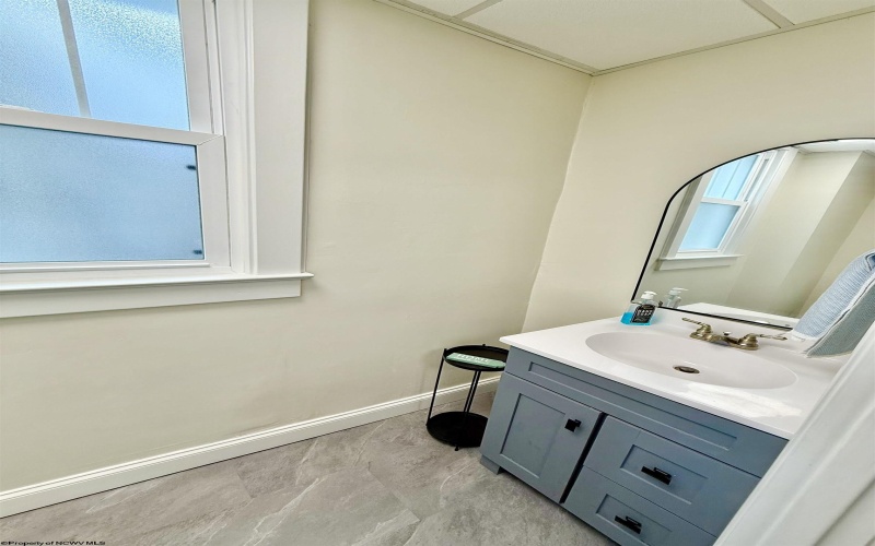 718 Walnut Avenue, Fairmont, West Virginia 26554, 3 Bedrooms Bedrooms, 7 Rooms Rooms,1 BathroomBathrooms,Single Family Detached,For Sale,Walnut,10163551 718 Walnut Avenue, Fairmont, West Virginia 26554, 3 Bedrooms Bedrooms, 7 Rooms Rooms,1 BathroomBathrooms,Single Family Detached,For Sale,Walnut,10163551