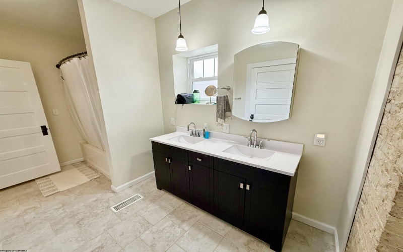 718 Walnut Avenue, Fairmont, West Virginia 26554, 3 Bedrooms Bedrooms, 7 Rooms Rooms,1 BathroomBathrooms,Single Family Detached,For Sale,Walnut,10163551 718 Walnut Avenue, Fairmont, West Virginia 26554, 3 Bedrooms Bedrooms, 7 Rooms Rooms,1 BathroomBathrooms,Single Family Detached,For Sale,Walnut,10163551