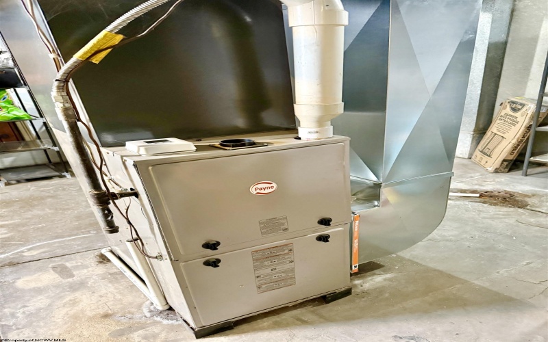 718 Walnut Avenue, Fairmont, West Virginia 26554, 3 Bedrooms Bedrooms, 7 Rooms Rooms,1 BathroomBathrooms,Single Family Detached,For Sale,Walnut,10163551 718 Walnut Avenue, Fairmont, West Virginia 26554, 3 Bedrooms Bedrooms, 7 Rooms Rooms,1 BathroomBathrooms,Single Family Detached,For Sale,Walnut,10163551