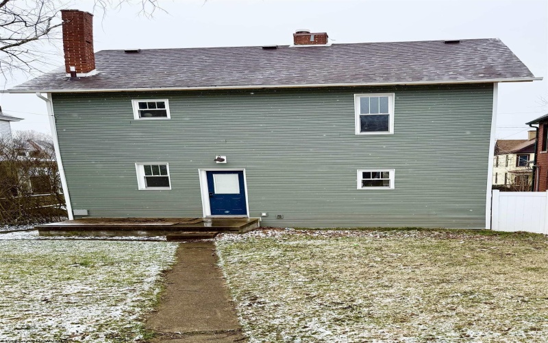 718 Walnut Avenue, Fairmont, West Virginia 26554, 3 Bedrooms Bedrooms, 7 Rooms Rooms,1 BathroomBathrooms,Single Family Detached,For Sale,Walnut,10163551 718 Walnut Avenue, Fairmont, West Virginia 26554, 3 Bedrooms Bedrooms, 7 Rooms Rooms,1 BathroomBathrooms,Single Family Detached,For Sale,Walnut,10163551