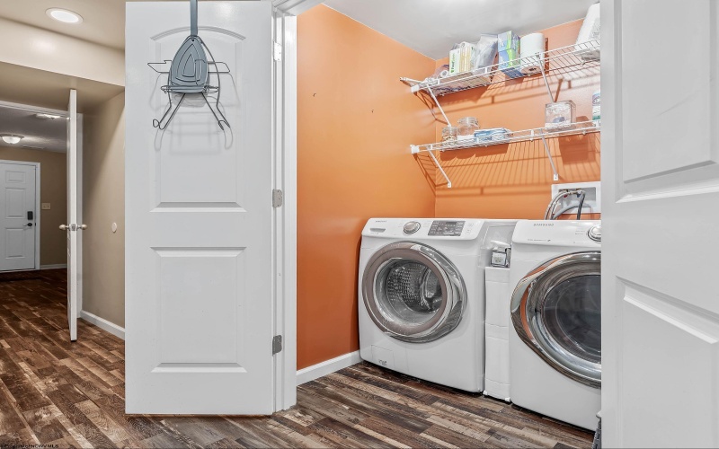 213 Birds Eye View Drive, Morgantown, West Virginia 26501, 2 Bedrooms Bedrooms, 6 Rooms Rooms,2 BathroomsBathrooms,Single Family Attached,For Sale,Birds Eye View,10163542 213 Birds Eye View Drive, Morgantown, West Virginia 26501, 2 Bedrooms Bedrooms, 6 Rooms Rooms,2 BathroomsBathrooms,Single Family Attached,For Sale,Birds Eye View,10163542