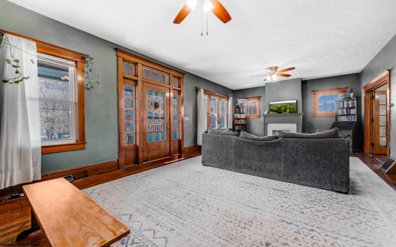 831 Main Street, Grafton, West Virginia 26354, 3 Bedrooms Bedrooms, 8 Rooms Rooms,2 BathroomsBathrooms,Single Family Detached,For Sale,Main,10163213