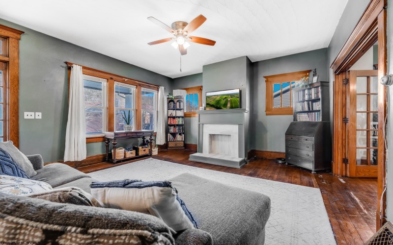 831 Main Street, Grafton, West Virginia 26354, 3 Bedrooms Bedrooms, 8 Rooms Rooms,2 BathroomsBathrooms,Single Family Detached,For Sale,Main,10163213