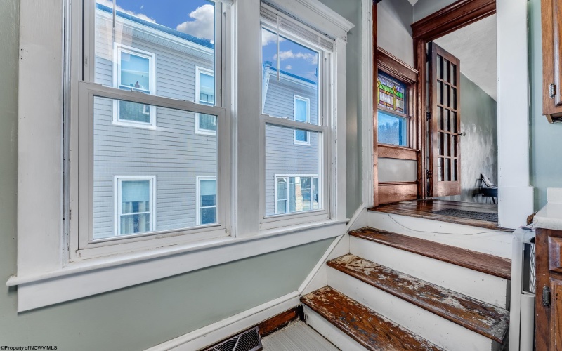 831 Main Street, Grafton, West Virginia 26354, 3 Bedrooms Bedrooms, 8 Rooms Rooms,2 BathroomsBathrooms,Single Family Detached,For Sale,Main,10163213