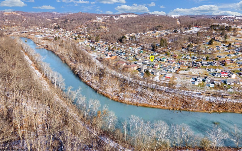 831 Main Street, Grafton, West Virginia 26354, 3 Bedrooms Bedrooms, 8 Rooms Rooms,2 BathroomsBathrooms,Single Family Detached,For Sale,Main,10163213