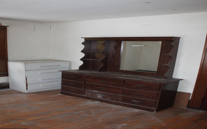 108 Lost Lane, Camden on Gauley, West Virginia 26208, 4 Bedrooms Bedrooms, 9 Rooms Rooms,1 BathroomBathrooms,Single Family Detached,For Sale,Lost,10162598