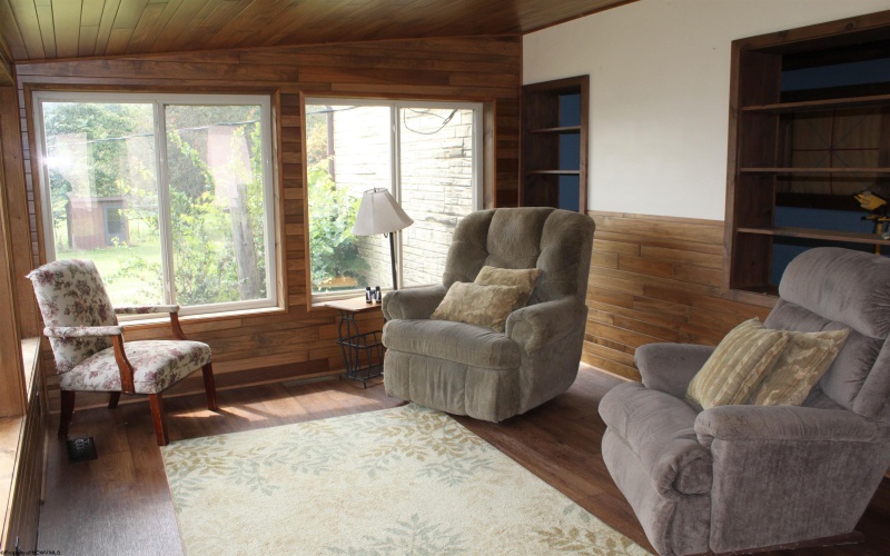 6776 Point Mountain Road, Webster Springs, West Virginia 26288, 3 Bedrooms Bedrooms, 10 Rooms Rooms,1 BathroomBathrooms,Single Family Detached,For Sale,Point Mountain,10161482