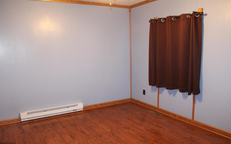 6776 Point Mountain Road, Webster Springs, West Virginia 26288, 3 Bedrooms Bedrooms, 10 Rooms Rooms,1 BathroomBathrooms,Single Family Detached,For Sale,Point Mountain,10161482