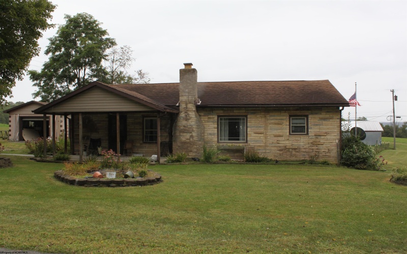 6776 Point Mountain Road, Webster Springs, West Virginia 26288, 3 Bedrooms Bedrooms, 10 Rooms Rooms,1 BathroomBathrooms,Single Family Detached,For Sale,Point Mountain,10161482