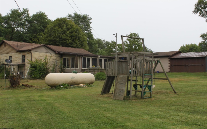 6776 Point Mountain Road, Webster Springs, West Virginia 26288, 3 Bedrooms Bedrooms, 10 Rooms Rooms,1 BathroomBathrooms,Single Family Detached,For Sale,Point Mountain,10161482