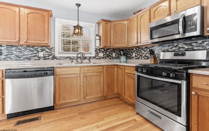 48 Gobblers Run, Morgantown, West Virginia 26508, 3 Bedrooms Bedrooms, 9 Rooms Rooms,2 BathroomsBathrooms,Single Family Detached,For Sale,Gobblers,10163541 48 Gobblers Run, Morgantown, West Virginia 26508, 3 Bedrooms Bedrooms, 9 Rooms Rooms,2 BathroomsBathrooms,Single Family Detached,For Sale,Gobblers,10163541