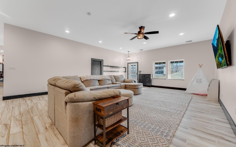 1073 Kanes Creek Road, Kingwood, West Virginia 26537, 4 Bedrooms Bedrooms, 7 Rooms Rooms,2 BathroomsBathrooms,Single Family Detached,For Sale,Kanes Creek,10163550 1073 Kanes Creek Road, Kingwood, West Virginia 26537, 4 Bedrooms Bedrooms, 7 Rooms Rooms,2 BathroomsBathrooms,Single Family Detached,For Sale,Kanes Creek,10163550