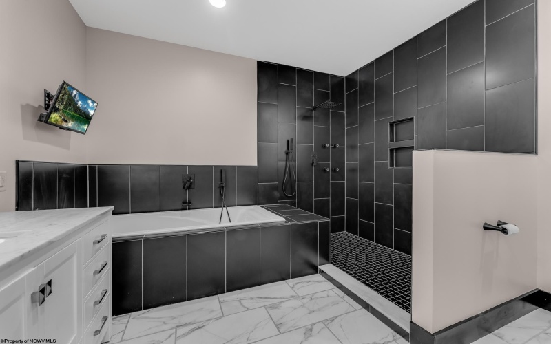 1073 Kanes Creek Road, Kingwood, West Virginia 26537, 4 Bedrooms Bedrooms, 7 Rooms Rooms,2 BathroomsBathrooms,Single Family Detached,For Sale,Kanes Creek,10163550 1073 Kanes Creek Road, Kingwood, West Virginia 26537, 4 Bedrooms Bedrooms, 7 Rooms Rooms,2 BathroomsBathrooms,Single Family Detached,For Sale,Kanes Creek,10163550