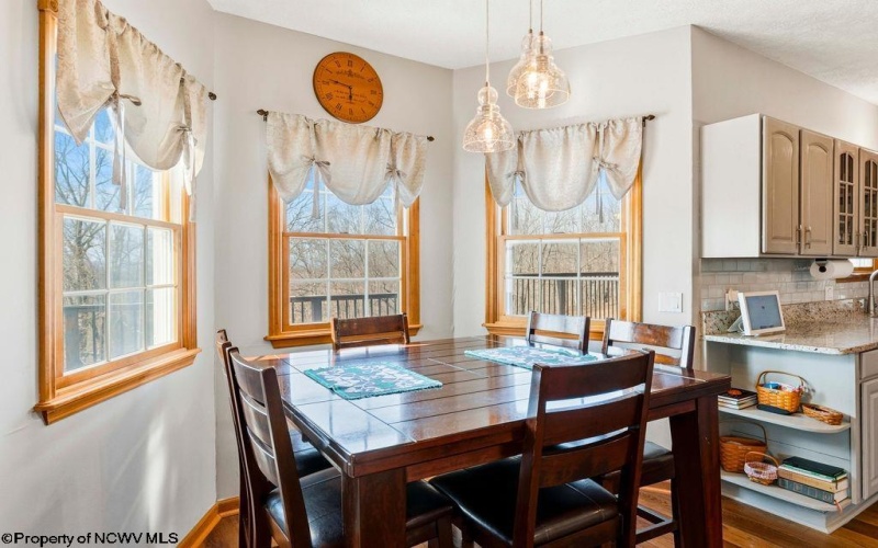 4273 Wexford Way, Bridgeport, West Virginia 26330, 4 Bedrooms Bedrooms, 10 Rooms Rooms,3 BathroomsBathrooms,Single Family Detached,For Sale,Wexford,10163545