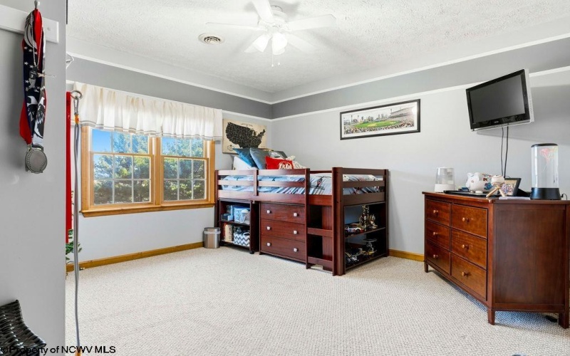 4273 Wexford Way, Bridgeport, West Virginia 26330, 4 Bedrooms Bedrooms, 10 Rooms Rooms,3 BathroomsBathrooms,Single Family Detached,For Sale,Wexford,10163545