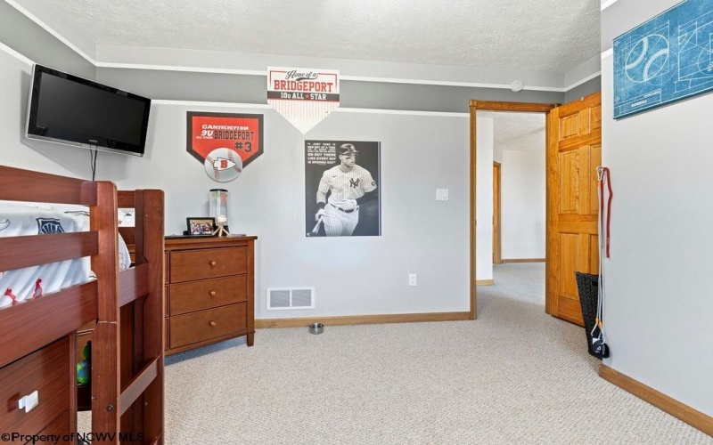 4273 Wexford Way, Bridgeport, West Virginia 26330, 4 Bedrooms Bedrooms, 10 Rooms Rooms,3 BathroomsBathrooms,Single Family Detached,For Sale,Wexford,10163545