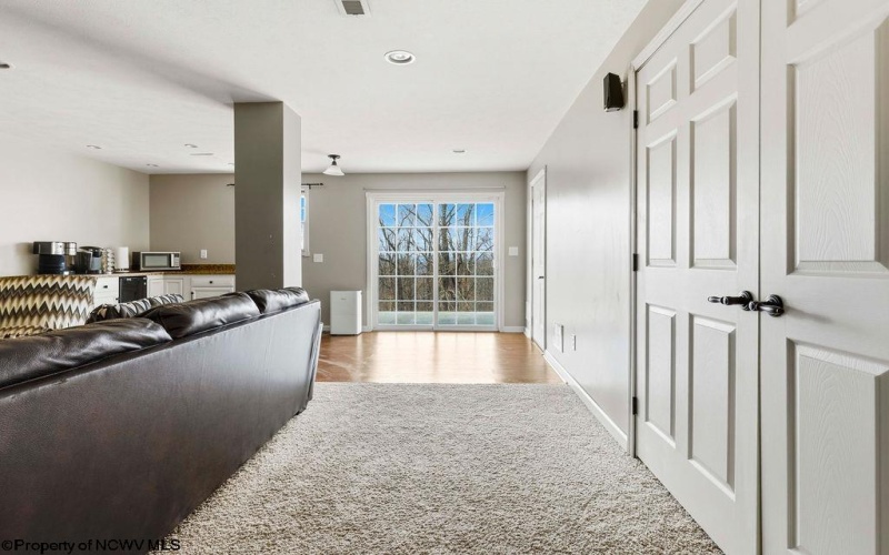 4273 Wexford Way, Bridgeport, West Virginia 26330, 4 Bedrooms Bedrooms, 10 Rooms Rooms,3 BathroomsBathrooms,Single Family Detached,For Sale,Wexford,10163545