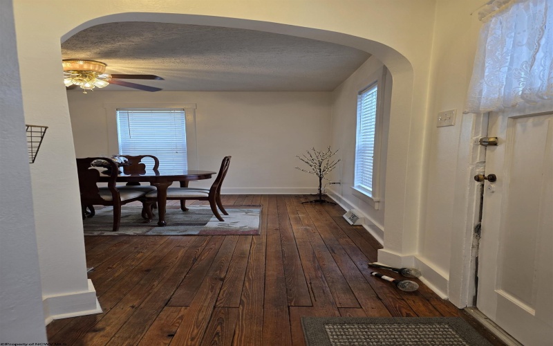 616 Maple Street, Shinnston, West Virginia 26431, 2 Bedrooms Bedrooms, 6 Rooms Rooms,1 BathroomBathrooms,Single Family Detached,For Sale,Maple,10163544 616 Maple Street, Shinnston, West Virginia 26431, 2 Bedrooms Bedrooms, 6 Rooms Rooms,1 BathroomBathrooms,Single Family Detached,For Sale,Maple,10163544