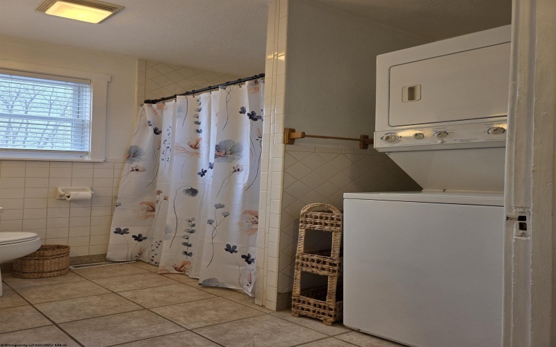 616 Maple Street, Shinnston, West Virginia 26431, 2 Bedrooms Bedrooms, 6 Rooms Rooms,1 BathroomBathrooms,Single Family Detached,For Sale,Maple,10163544 616 Maple Street, Shinnston, West Virginia 26431, 2 Bedrooms Bedrooms, 6 Rooms Rooms,1 BathroomBathrooms,Single Family Detached,For Sale,Maple,10163544