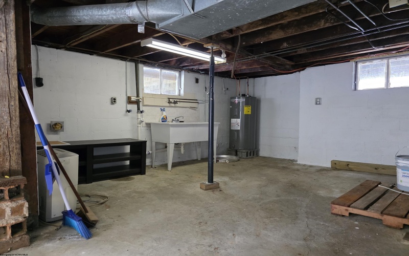 616 Maple Street, Shinnston, West Virginia 26431, 2 Bedrooms Bedrooms, 6 Rooms Rooms,1 BathroomBathrooms,Single Family Detached,For Sale,Maple,10163544 616 Maple Street, Shinnston, West Virginia 26431, 2 Bedrooms Bedrooms, 6 Rooms Rooms,1 BathroomBathrooms,Single Family Detached,For Sale,Maple,10163544