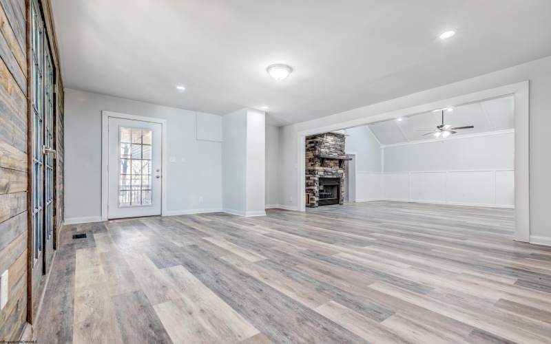 450 Wildwood Lake, Morgantown, West Virginia 26508, 2 Bedrooms Bedrooms, 7 Rooms Rooms,2 BathroomsBathrooms,Single Family Detached,For Sale,Wildwood,10163549 450 Wildwood Lake, Morgantown, West Virginia 26508, 2 Bedrooms Bedrooms, 7 Rooms Rooms,2 BathroomsBathrooms,Single Family Detached,For Sale,Wildwood,10163549