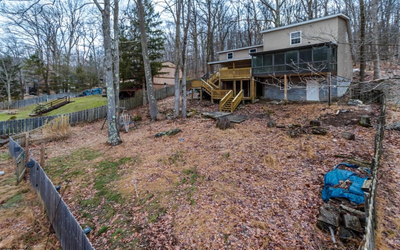 450 Wildwood Lake, Morgantown, West Virginia 26508, 2 Bedrooms Bedrooms, 7 Rooms Rooms,2 BathroomsBathrooms,Single Family Detached,For Sale,Wildwood,10163549 450 Wildwood Lake, Morgantown, West Virginia 26508, 2 Bedrooms Bedrooms, 7 Rooms Rooms,2 BathroomsBathrooms,Single Family Detached,For Sale,Wildwood,10163549