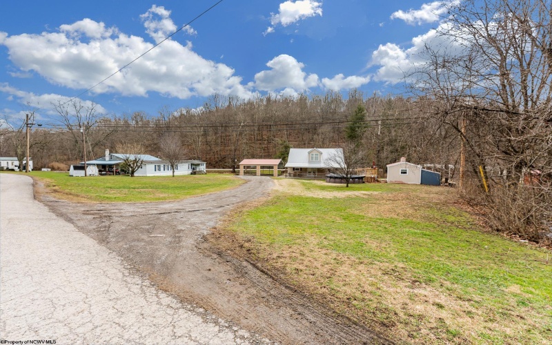 122 Robinson Run Road, Maidsville, West Virginia 26541, 3 Bedrooms Bedrooms, 6 Rooms Rooms,2 BathroomsBathrooms,Single Family Detached,For Sale,Robinson Run,10163059