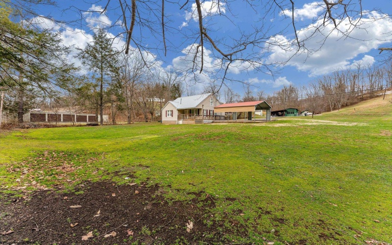 122 Robinson Run Road, Maidsville, West Virginia 26541, 3 Bedrooms Bedrooms, 6 Rooms Rooms,2 BathroomsBathrooms,Single Family Detached,For Sale,Robinson Run,10163059