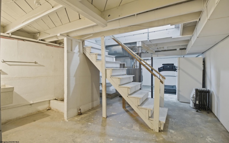 413 Fleming Way, Shinnston, West Virginia 26431, 3 Bedrooms Bedrooms, 5 Rooms Rooms,1 BathroomBathrooms,Single Family Detached,For Sale,Fleming,10163553