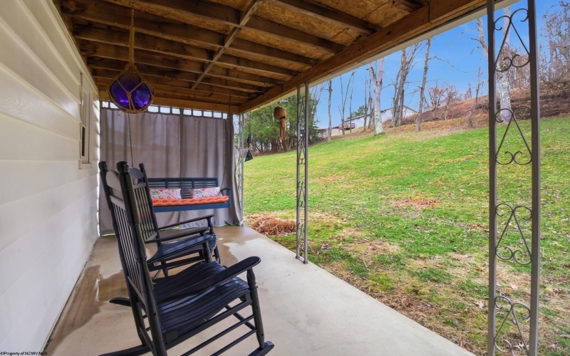 413 Fleming Way, Shinnston, West Virginia 26431, 3 Bedrooms Bedrooms, 5 Rooms Rooms,1 BathroomBathrooms,Single Family Detached,For Sale,Fleming,10163553