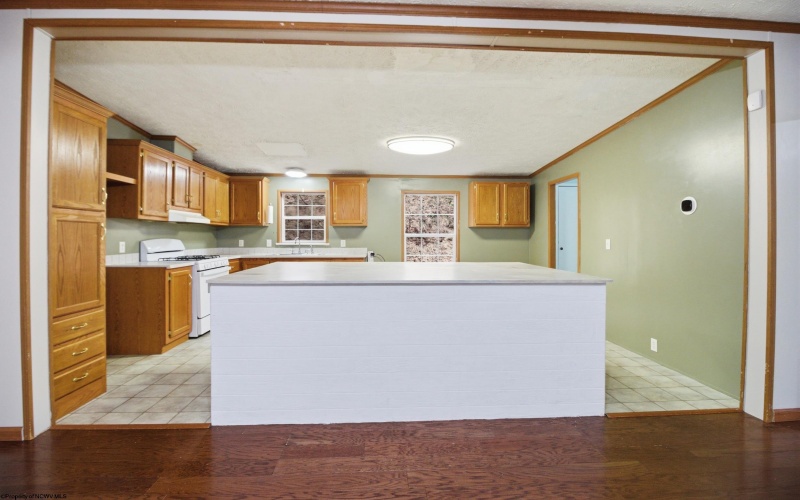 364 Herbert Avenue, Smithburg, West Virginia 26436, 3 Bedrooms Bedrooms, 5 Rooms Rooms,2 BathroomsBathrooms,Single Family Detached,For Sale,Herbert,10163576