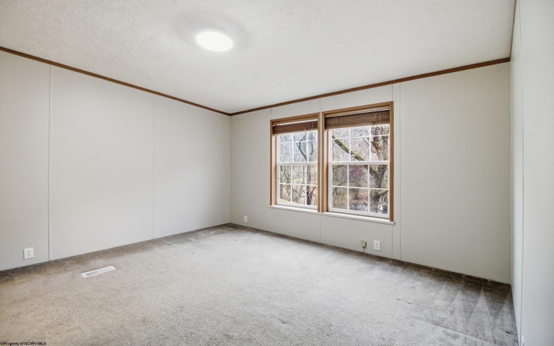 364 Herbert Avenue, Smithburg, West Virginia 26436, 3 Bedrooms Bedrooms, 5 Rooms Rooms,2 BathroomsBathrooms,Single Family Detached,For Sale,Herbert,10163576