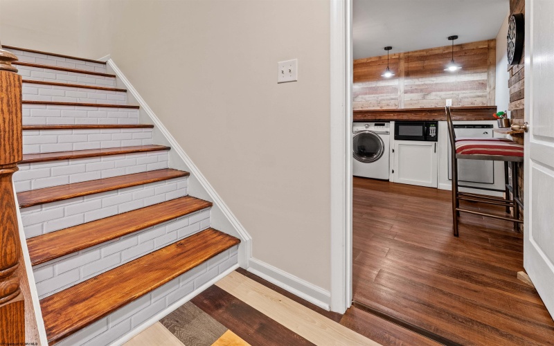 108 Brookdale Drive, Morgantown, West Virginia 26508, 4 Bedrooms Bedrooms, 13 Rooms Rooms,2 BathroomsBathrooms,Single Family Detached,For Sale,Brookdale,10163575