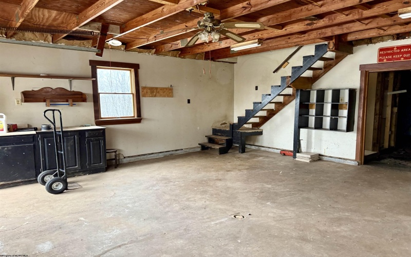 3181 Irish Ridge Road, Tunnelton, West Virginia 26444, 3 Bedrooms Bedrooms, 6 Rooms Rooms,1 BathroomBathrooms,Single Family Detached,For Sale,Irish Ridge,10163555 3181 Irish Ridge Road, Tunnelton, West Virginia 26444, 3 Bedrooms Bedrooms, 6 Rooms Rooms,1 BathroomBathrooms,Single Family Detached,For Sale,Irish Ridge,10163555