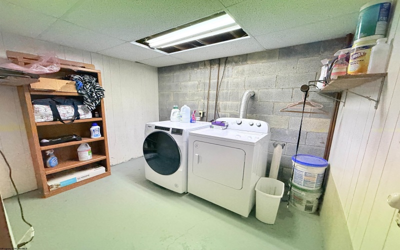 33610 Veterans Memorial Highway, Terra Alta, West Virginia 26764, 4 Bedrooms Bedrooms, 10 Rooms Rooms,2 BathroomsBathrooms,Single Family Detached,For Sale,Veterans Memorial,10163556