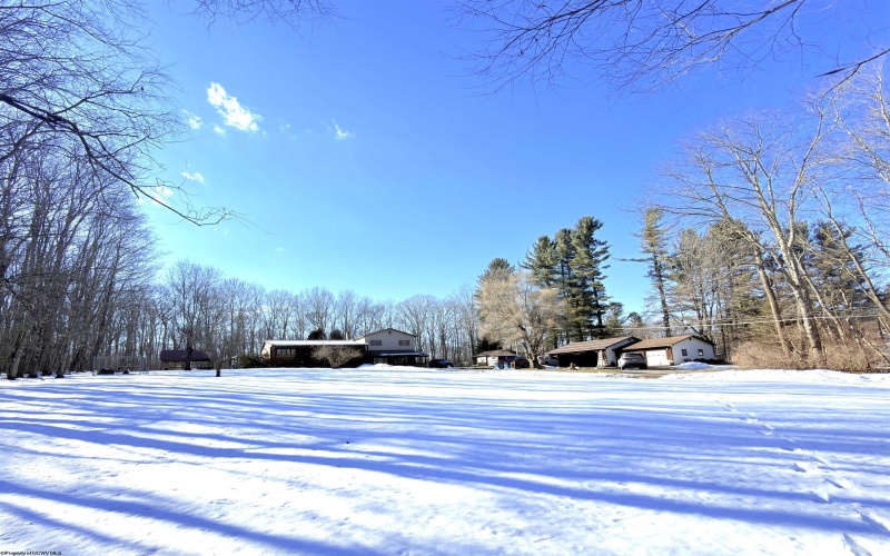 33610 Veterans Memorial Highway, Terra Alta, West Virginia 26764, 4 Bedrooms Bedrooms, 10 Rooms Rooms,2 BathroomsBathrooms,Single Family Detached,For Sale,Veterans Memorial,10163556