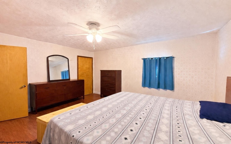 33610 Veterans Memorial Highway, Terra Alta, West Virginia 26764, 4 Bedrooms Bedrooms, 10 Rooms Rooms,2 BathroomsBathrooms,Single Family Detached,For Sale,Veterans Memorial,10163556