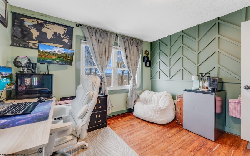 1033 Richwood Avenue, Morgantown, West Virginia 26505, 4 Bedrooms Bedrooms, 6 Rooms Rooms,2 BathroomsBathrooms,Single Family Detached,For Sale,Richwood,10163570